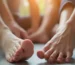 Rehabilitación podológica: personas realizando ejercicios para aliviar el dolor en los pies.